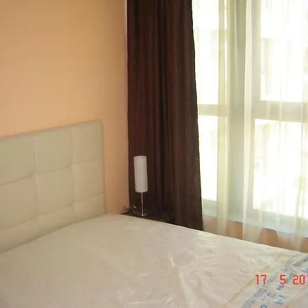 Laguna Aparthotel Ravda