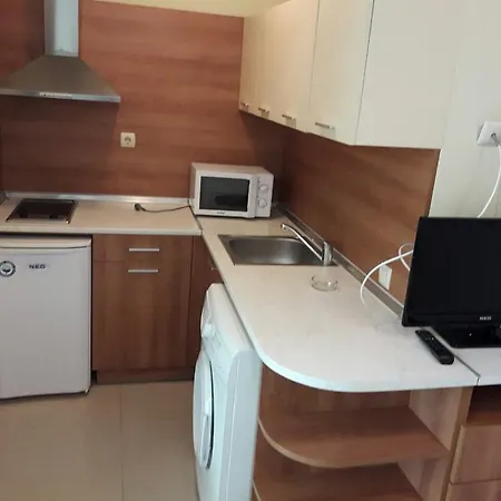 Aparthotel Laguna Ravda