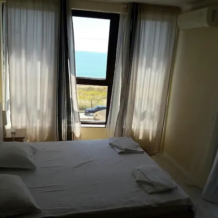 Apartmanhotel Laguna Ravda