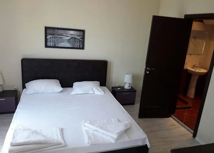 Laguna Lejlighedshotel 2*